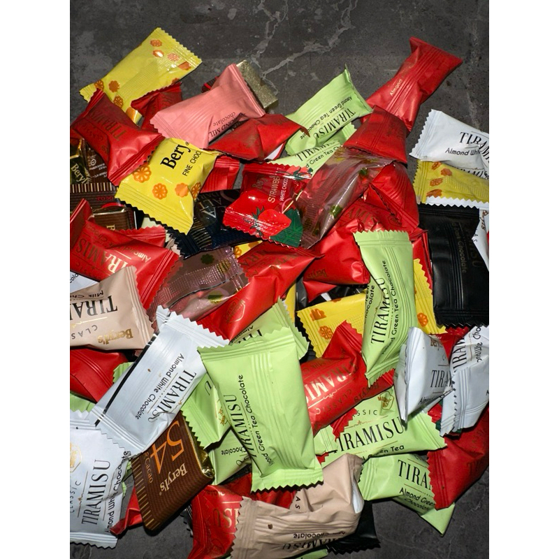 

ADY78 beryls mix variant for 12 pc