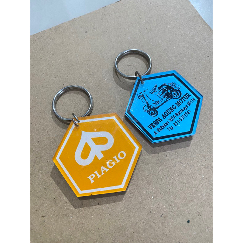 gantungan kunci vespa dealer