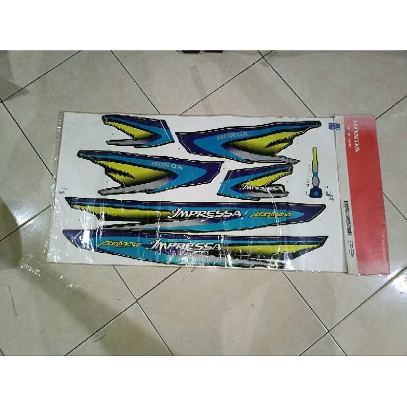 striping sticker Astrea impressa original