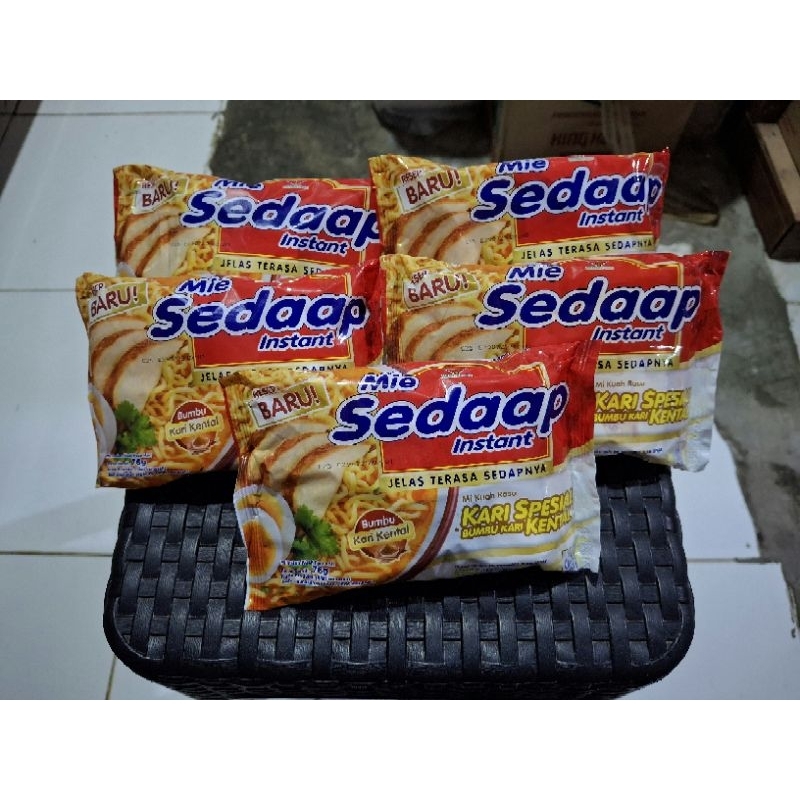 

Mie Sedap Kari Ayam 70gr 5 Pcs