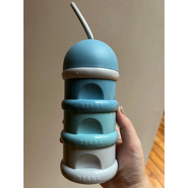 preloved beaba milk container