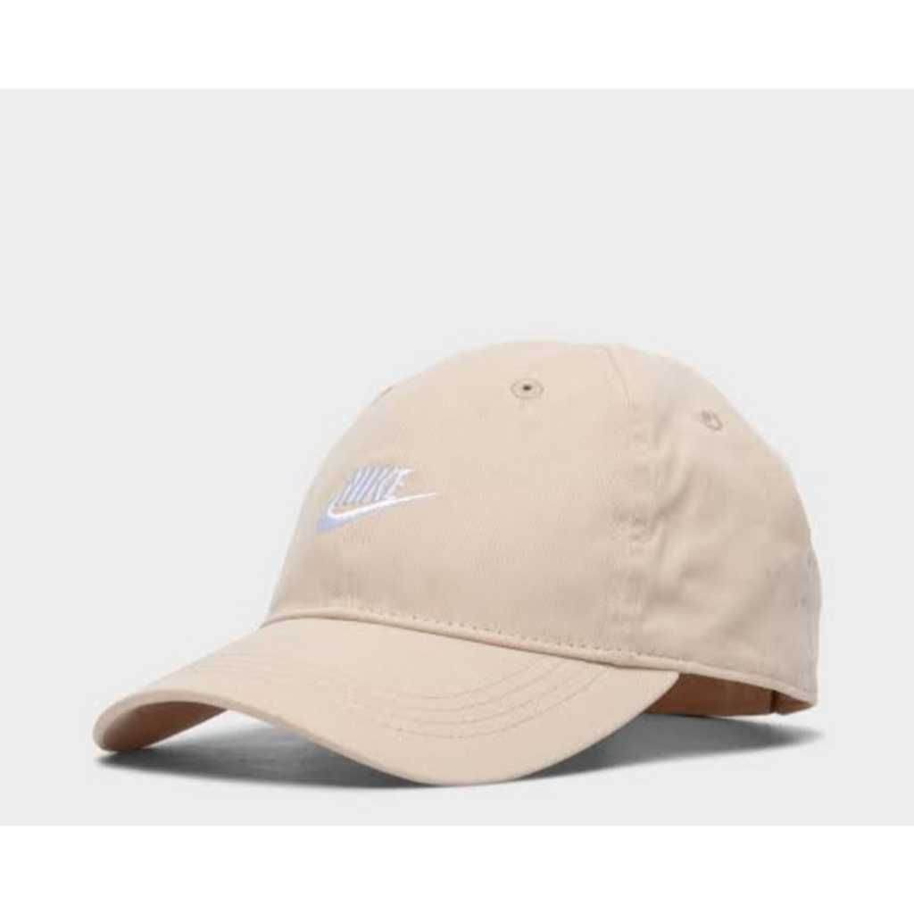 Nike Young Athletes Futura Curve Cap. Beige. Topi Anak Original