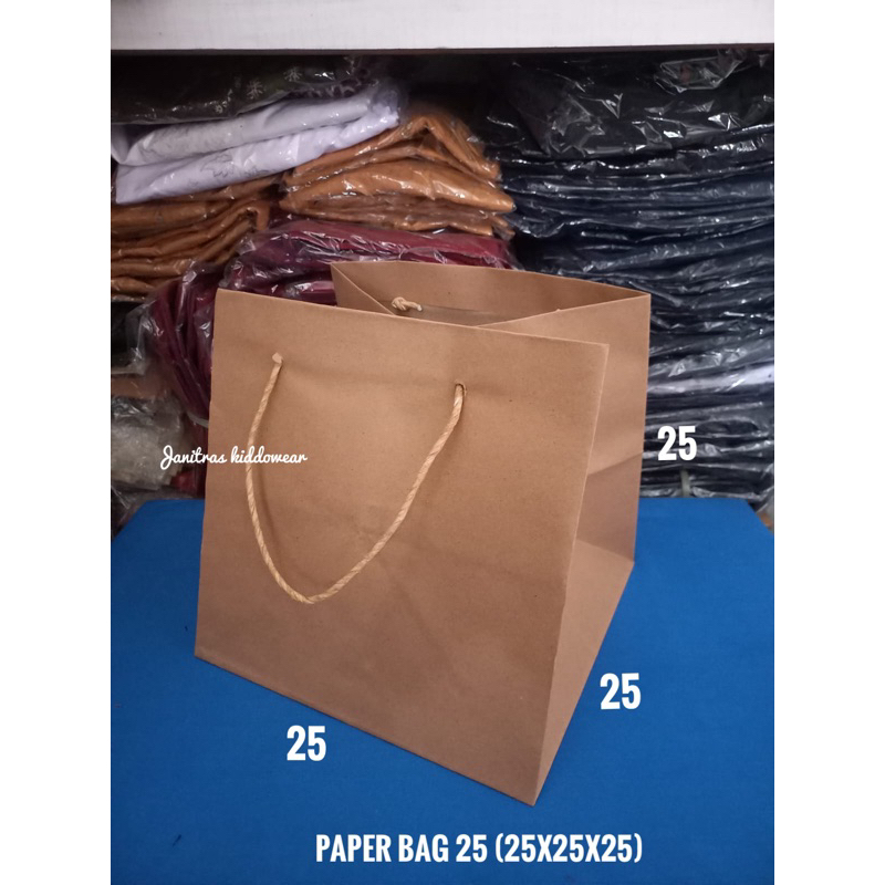 

Paper bag 25 (25x25x25)
