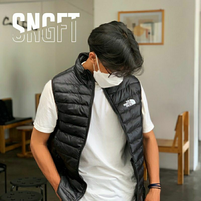 ROMPI VEST GELEMBUNG TNF PREMIUM BLACK PREMIUM PARASUT KOREA