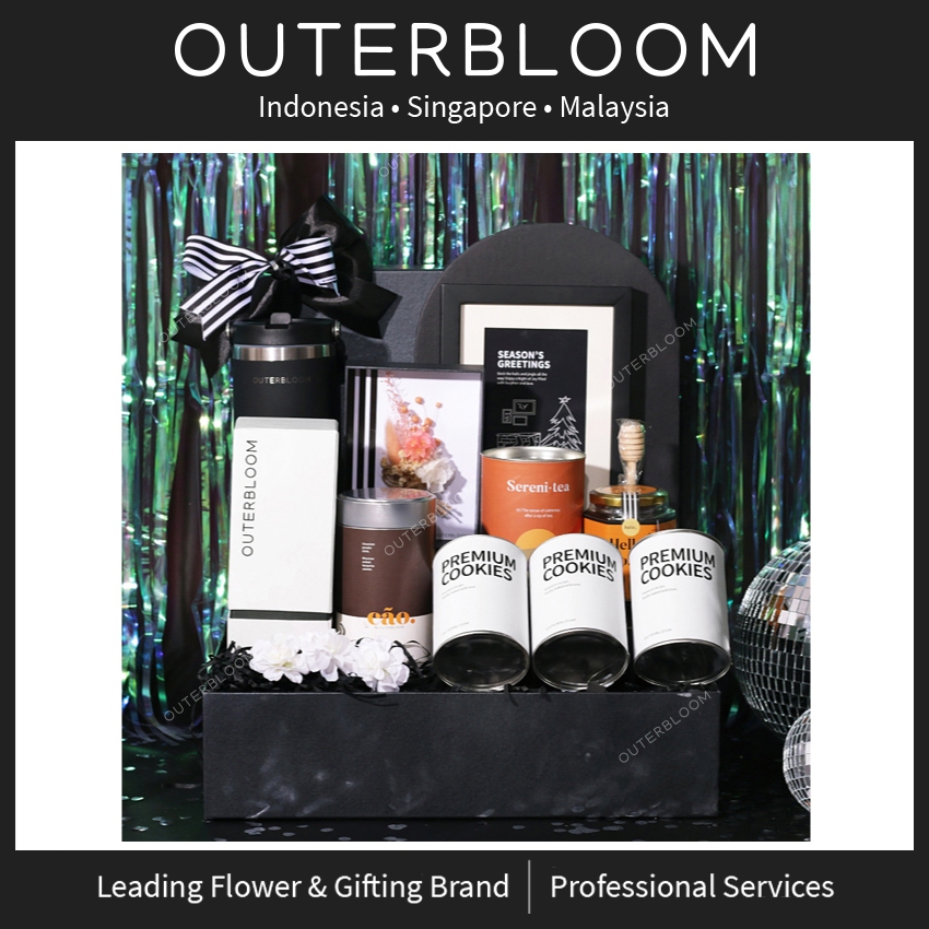 

Outerbloom Signature Christmas & New Year Premium Hampers