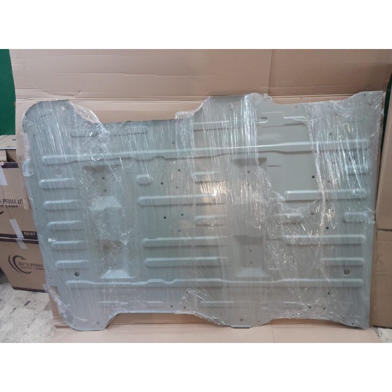 Lantai dek APV arena minibus