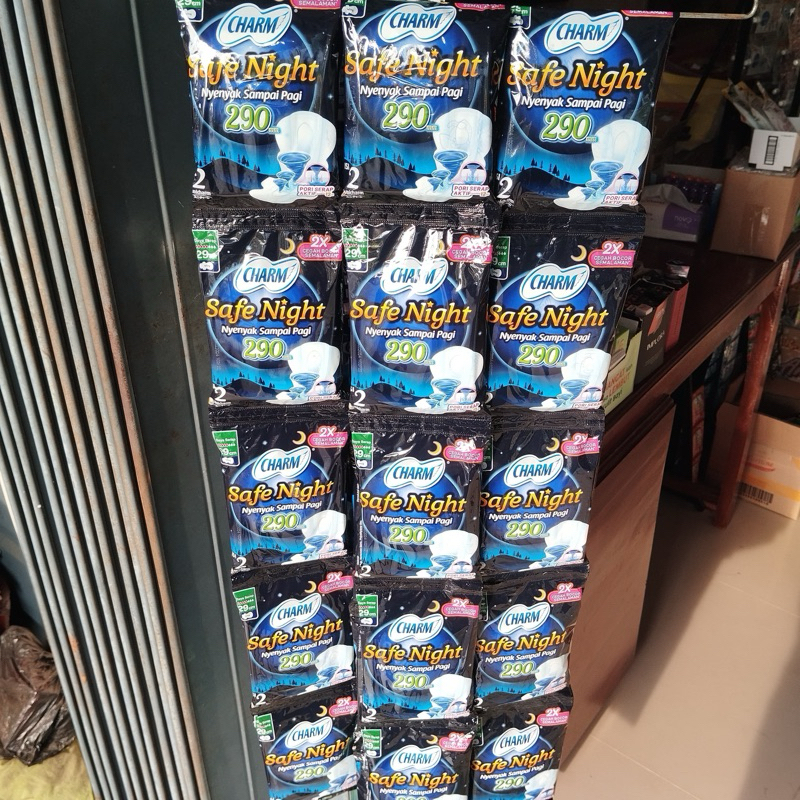 CHARM SAFE NIGHT RENCENG 10 sachet