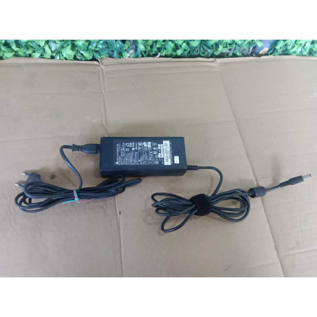 bekas normal Ori Adaptor charger PC ALL IN ONE ASUS 19V 4.74A 90W A52F A53E A53S A53U A55A A55VD A43