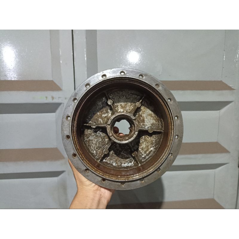tromol depan cb 200 twin ori copotan