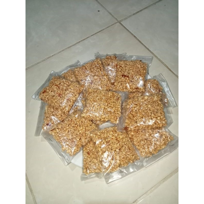 

Nasi singkong kryspi