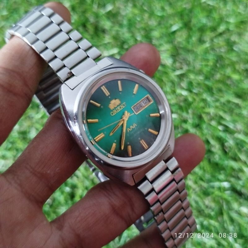 Jam tangan vintage ORIENT automatic 21 jewels green dial