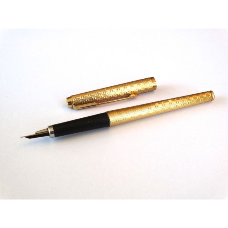 

parker pen vintage gold