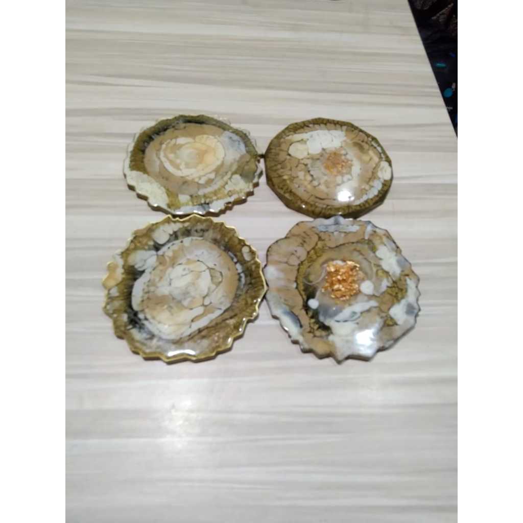 Tatakan Gelas Resin Kuno Jadul Antik