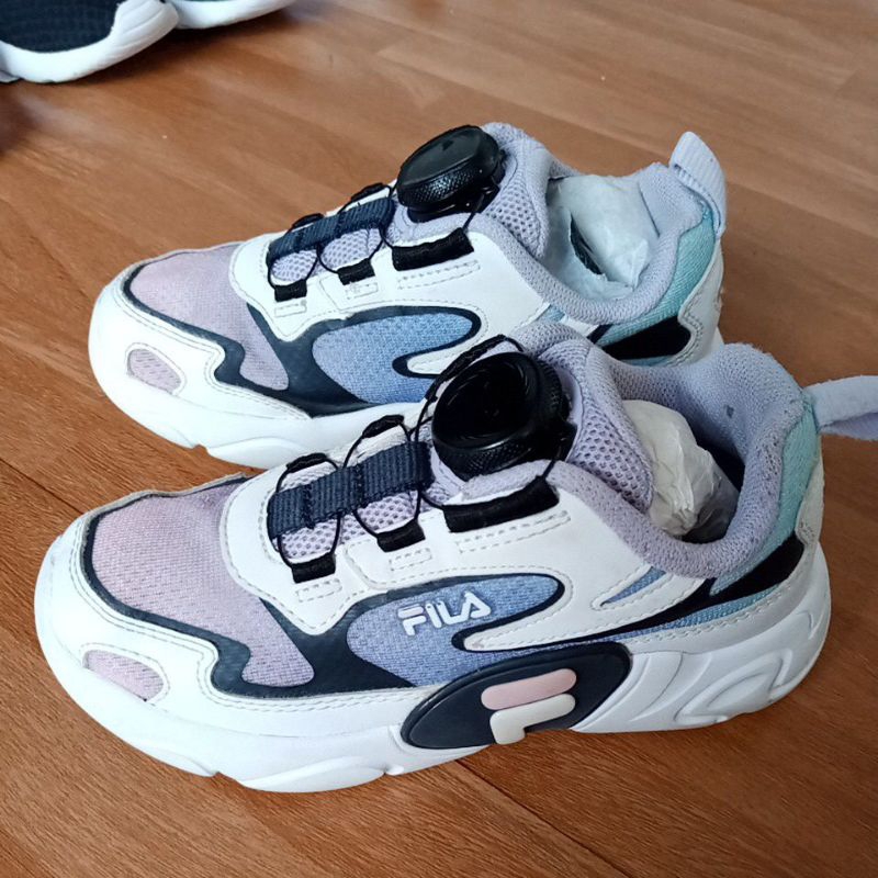 Link Sepatu Anak merk Fila Boa size 28