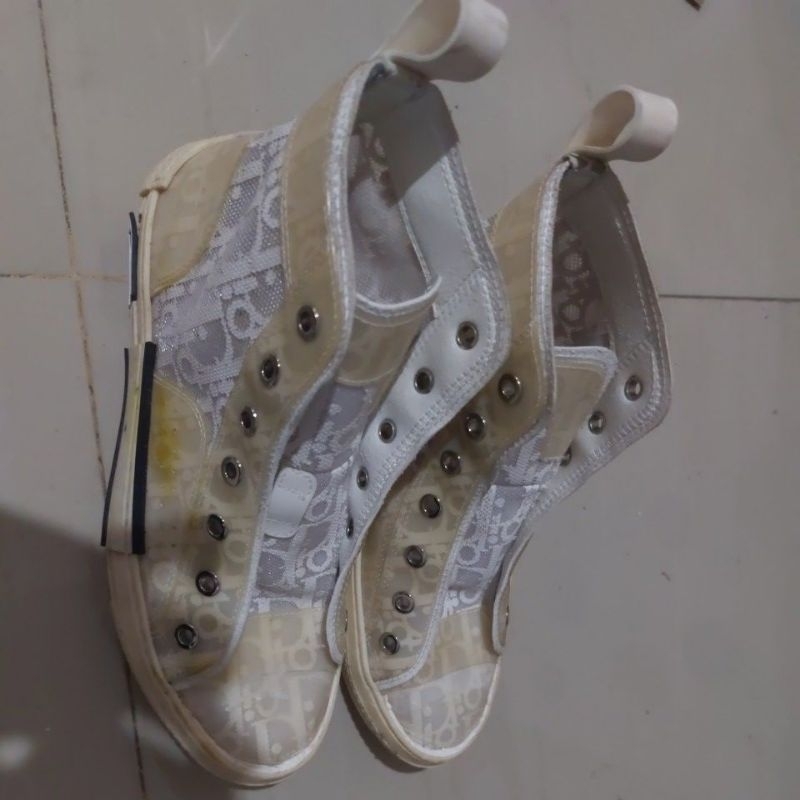 sepatu prelove high Dior*