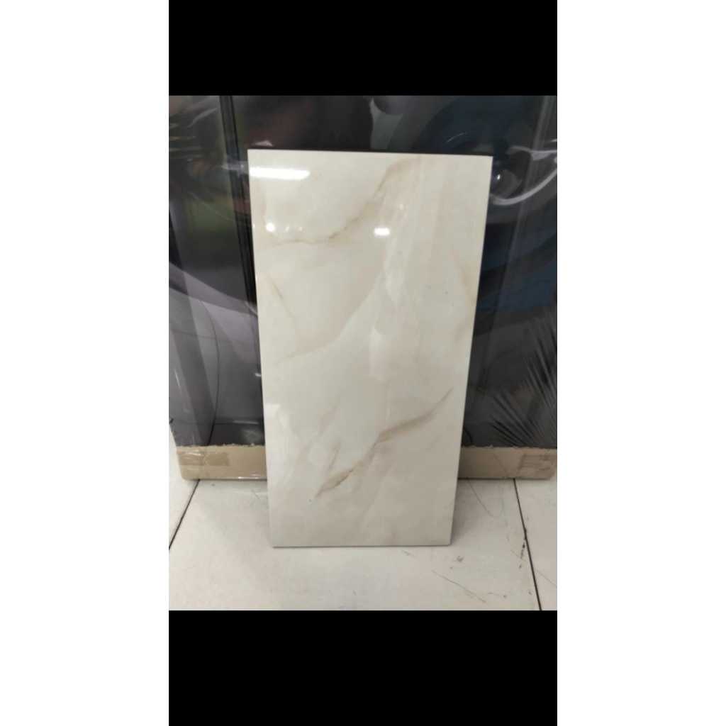 KERAMIK DINDING GLOSY MINIMALIS | UNO CONTINENTAL CREAM 30X60