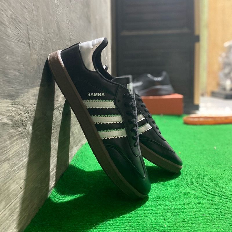 SEPATU PRIA ADIDAS SAMBA