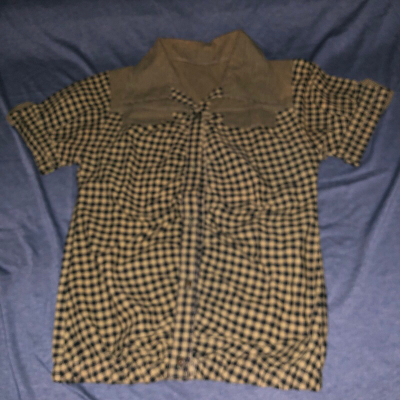 preloved blouse kemeja wanita warna army