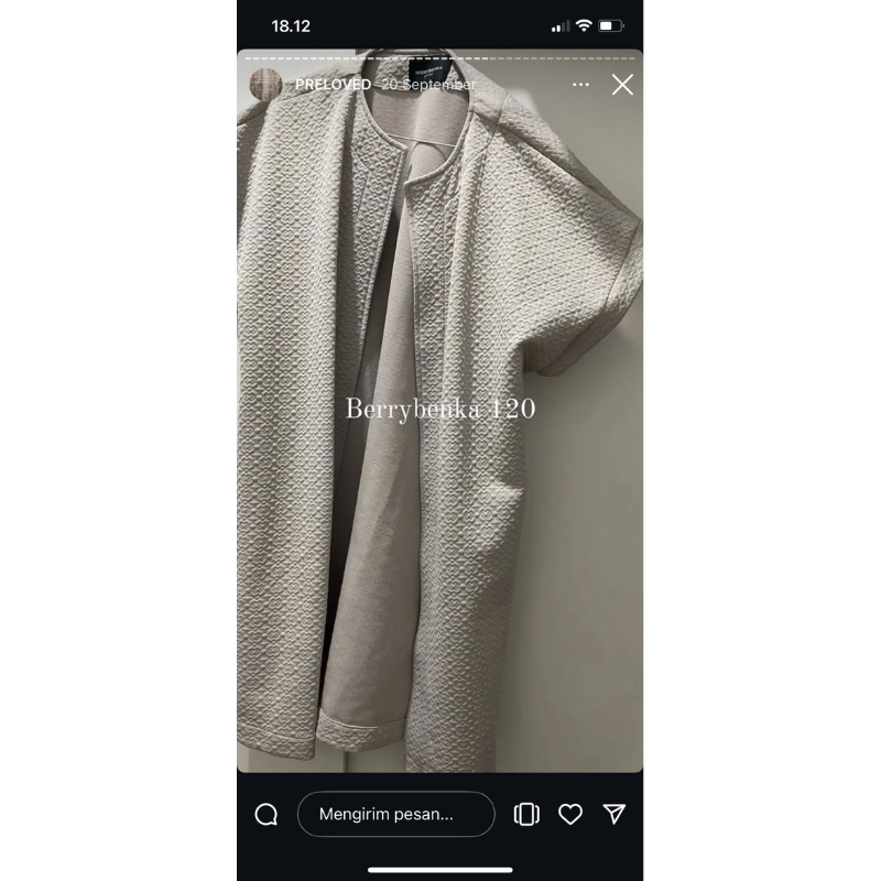 PRELOVED ZYTADELIA SCARF / THIS IS APRIL / BERRYBENKA / the blank / SADIYA / ECINOS / diana restu