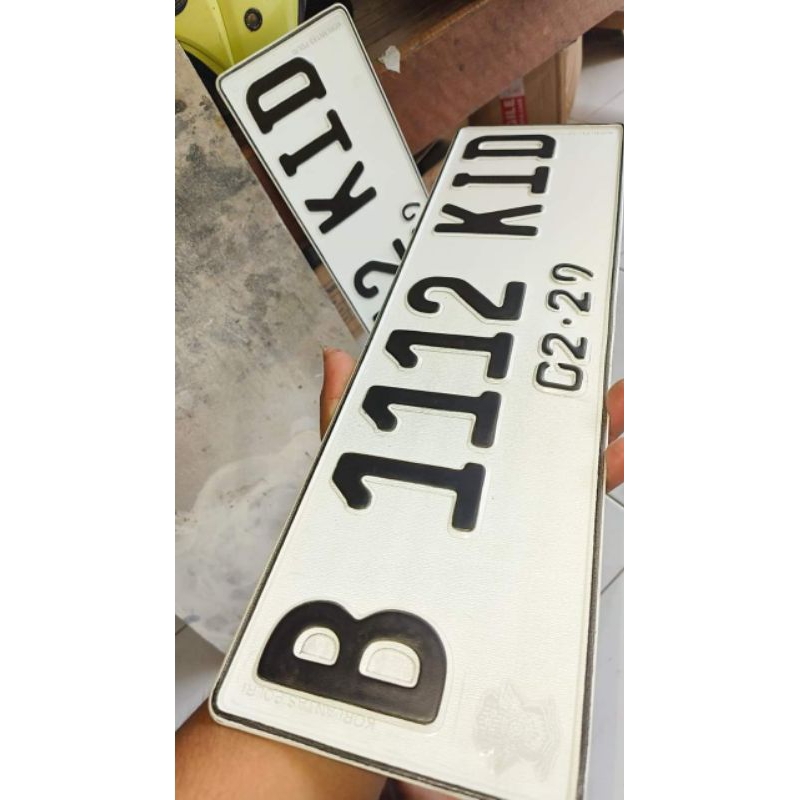 Plat nomor mobil font baru