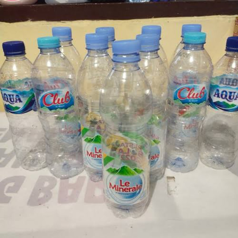 

Botol bekas air mineral 600 ml