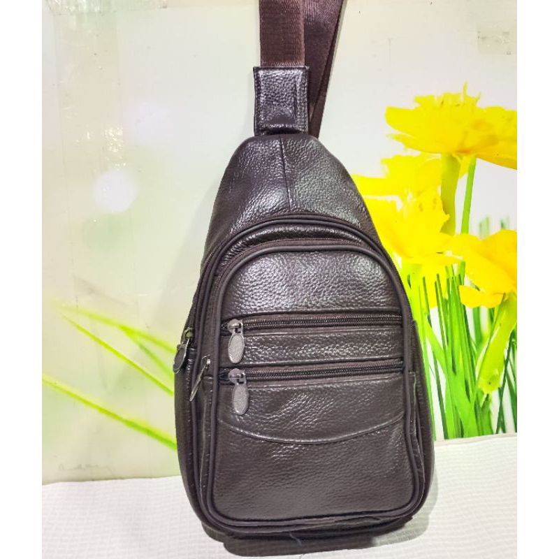 tas selempang kulit cowok
