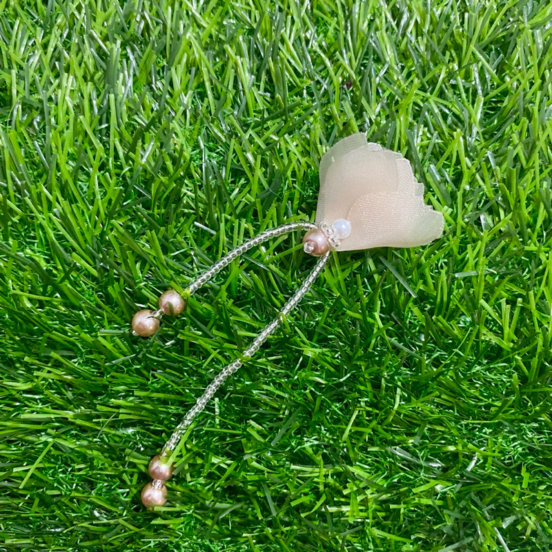 aplikasi bunga kebaya/bunga juntai semanggi