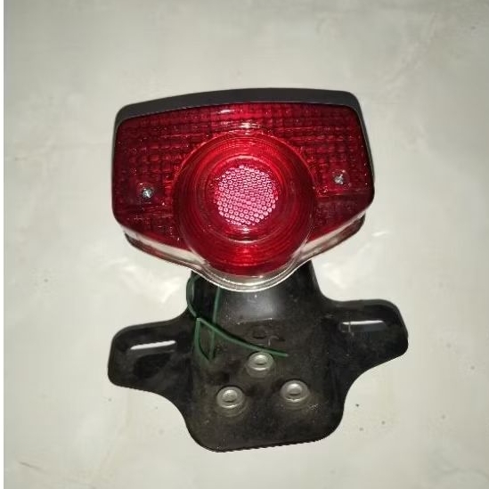 Sa'toples lampu belakang baru motor honda s90z Benly CB