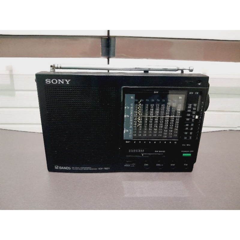 Radio sony icf 7601 12 bands