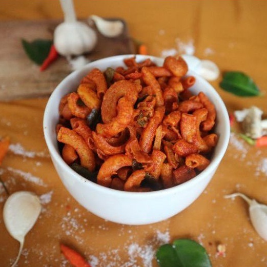 

Sarimpi Food - Makaroni Rasa Pedas Daun Jeruk 100 Gram