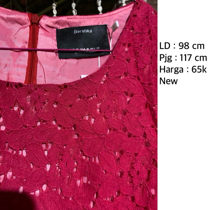 Dress Brokat Bershka Pink Fanta Prelove (New)