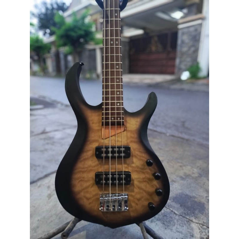 Bass Marcus Miller 4string