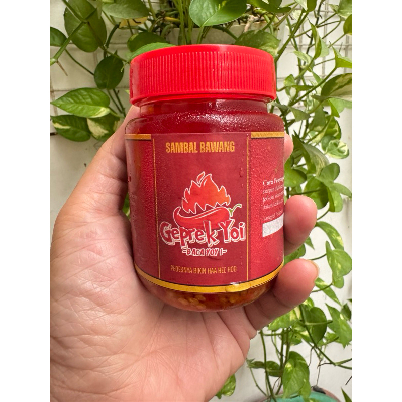 

Sambal Bawang Geprek Yoi
