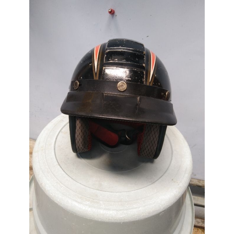 Helm robot, cat & stiker ori. Kondisi ori bekas & siap pakai