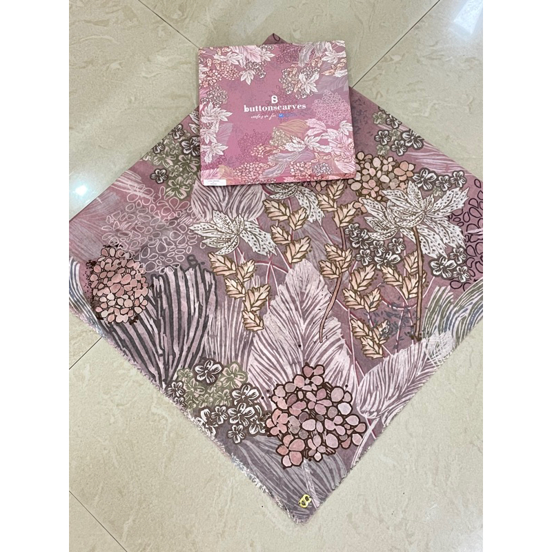 Buttonscarves lilac series/lawasan