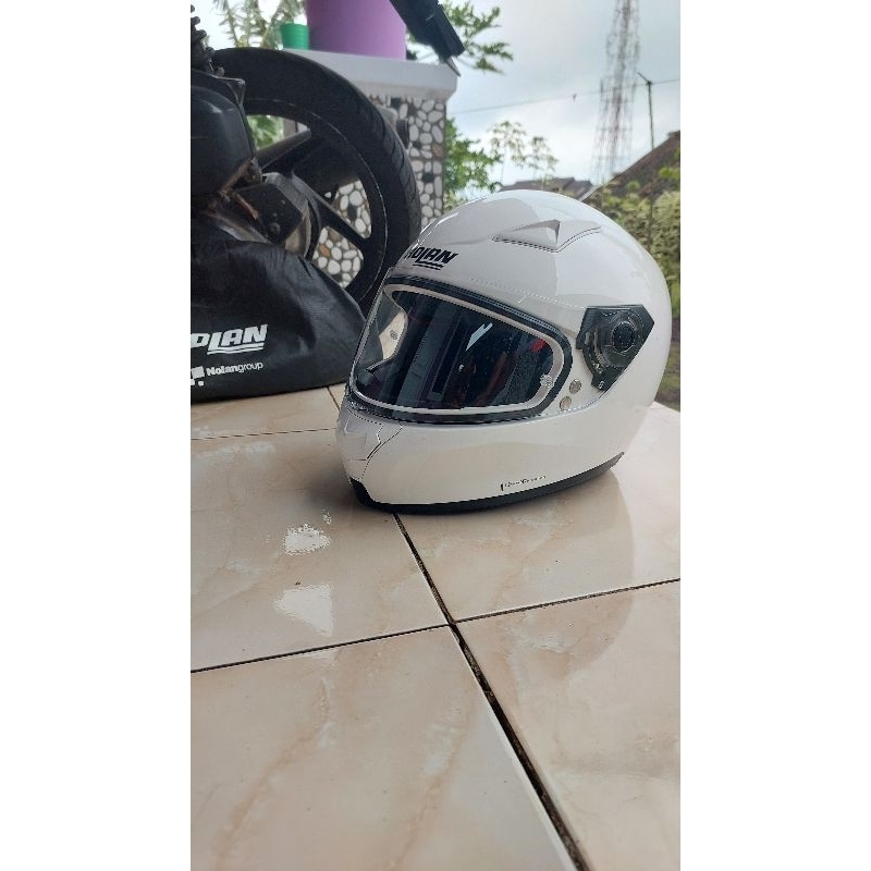 Helm Nolan N60-5A