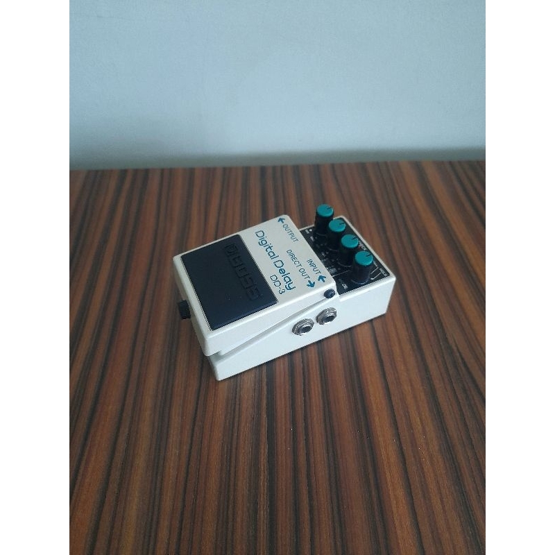 Efek Gitar Boss Digital Delay DD