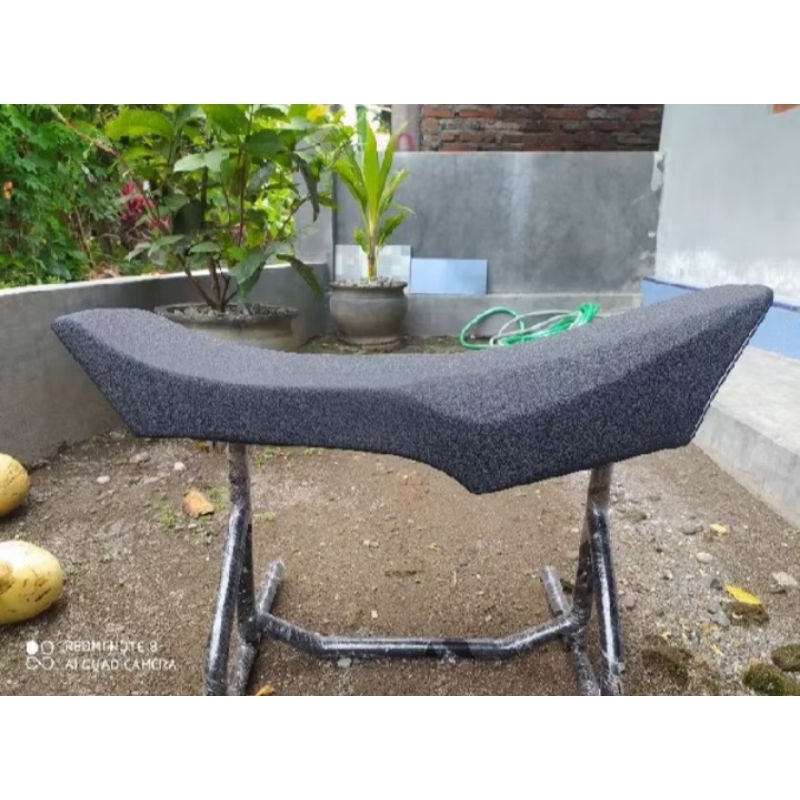 JOK MOTOR RX KING PERAHU SESET PAHA KULIT AMPLAS POLOS