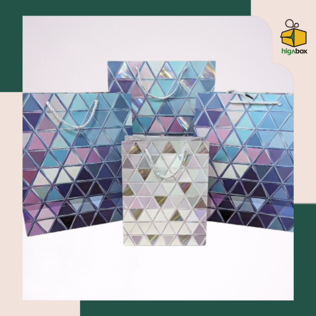 

Paper Bag / Hampers bag / Gift Bag/ Paper bag Kado Hampers / Paperbag Motif Tebal Ukuran Besar Kecil / Tas Kado / Paper bag Jumbo Kecil / High end Gift Paper Bag Paperbag Box Set Motif, Souvenir, Tas kue, Hampers, Makanan, Gift, Packaging | AA33D1
