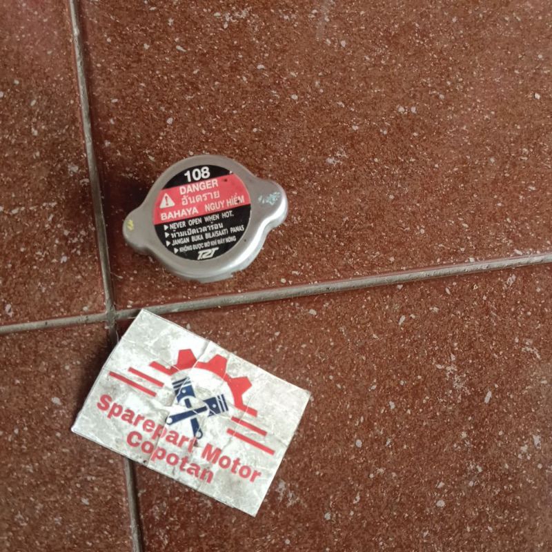 tutup radiator honda vario 125 150 kzr ori