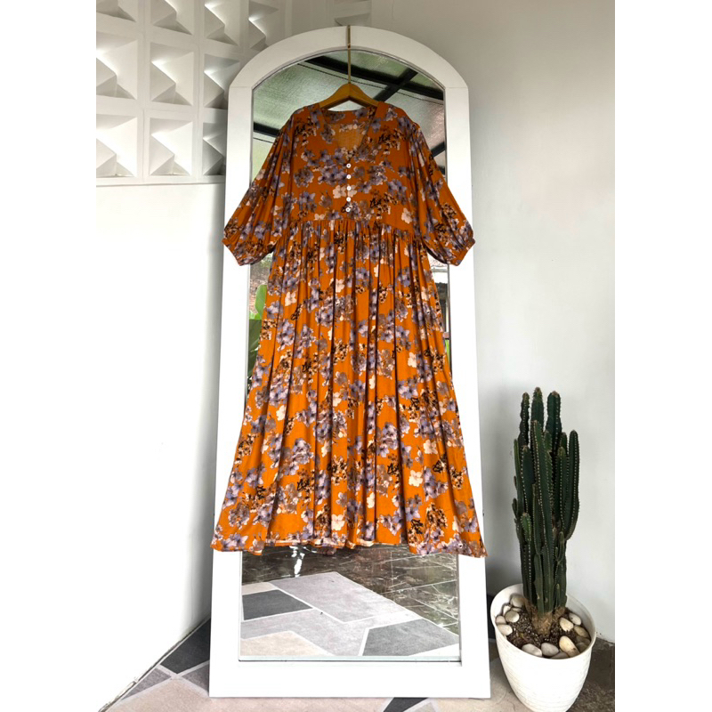 Midi Yulia Rayon Premium Motif Bunga-Bunga