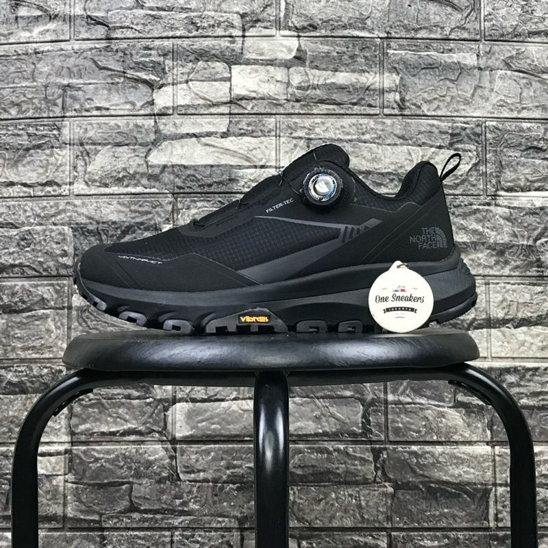 SEPATU TNF ULTRA FASTPACK 3 TRIPLE BLACK