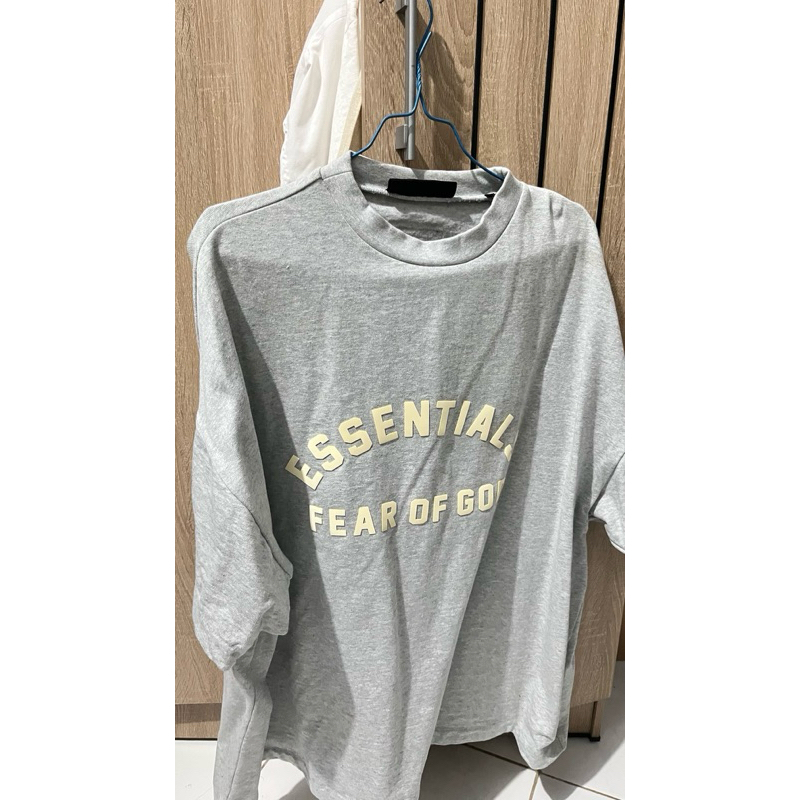 essentials tshirt