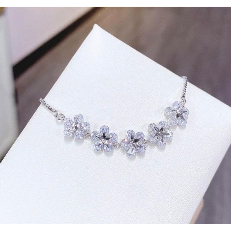 gelang serut Wanita Titanium Korea Gelang Mewah Zirkon Bunga Gelang Berlian Imitasi Emas Fashion Per