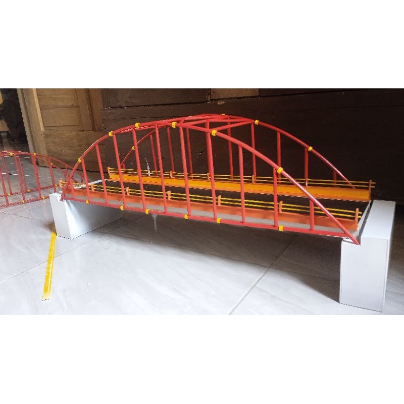 miniatur jembatan kurung