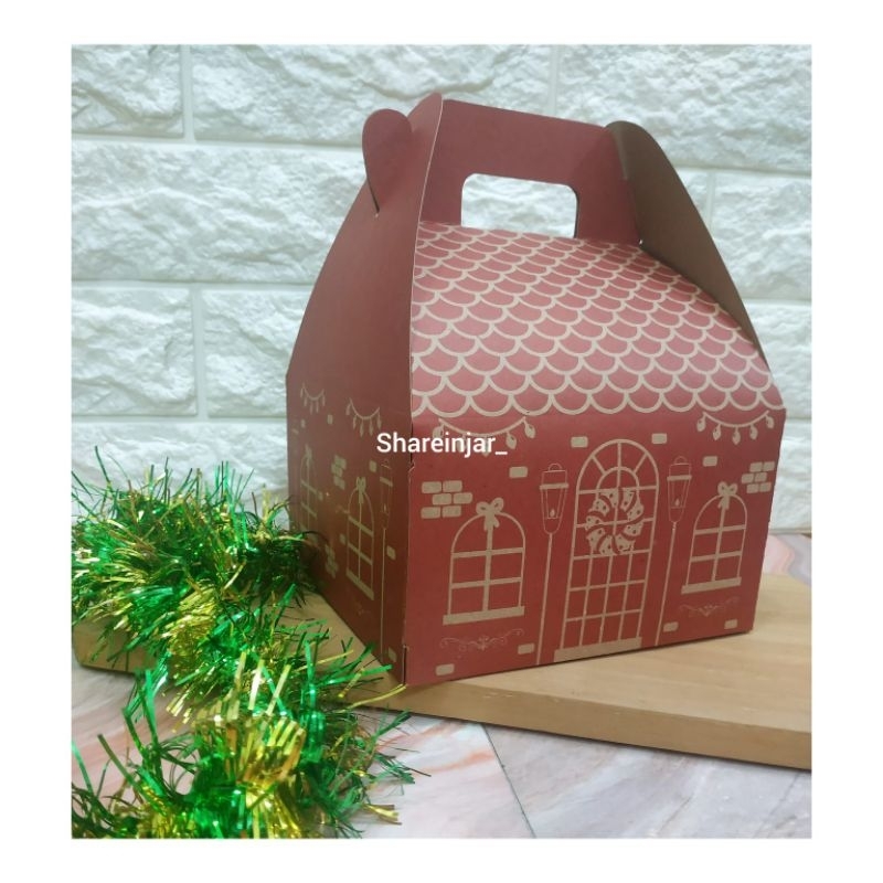 

Box Natal Cupcake Sekat 4-Gable Box Muffin Lubang 4 Merry Christmas-Kotak Dus Cup Cake