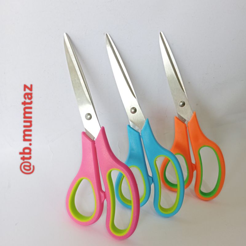 

Gunting Kertas ukuran Besar Bossco BC-888