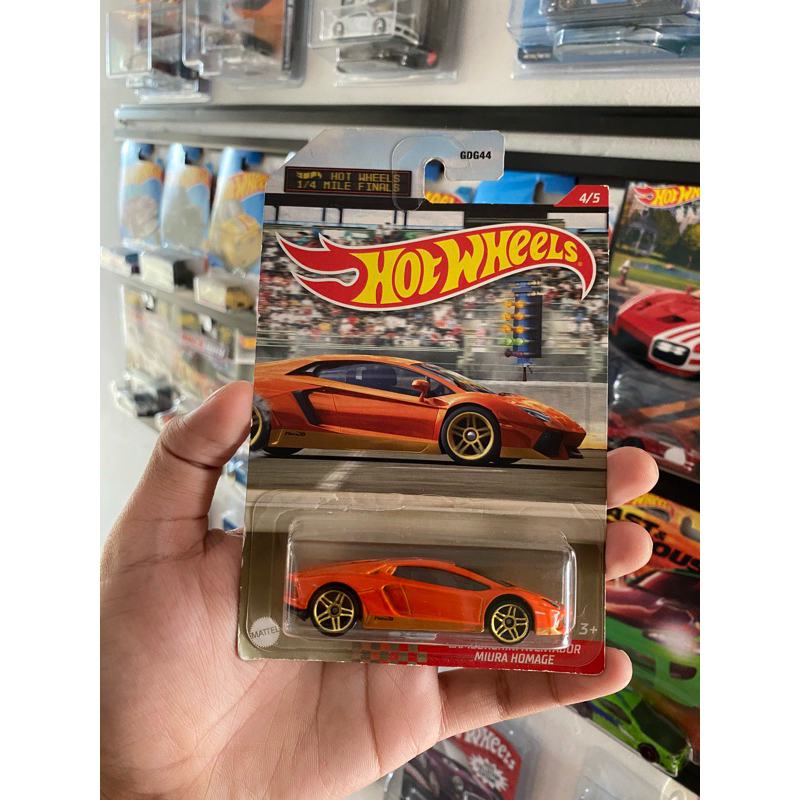 Hotwheels Lamborghini Aventador