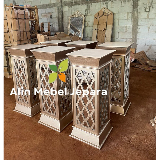 Standing Kaca Pot Rintik, Dekorasi Pelaminan