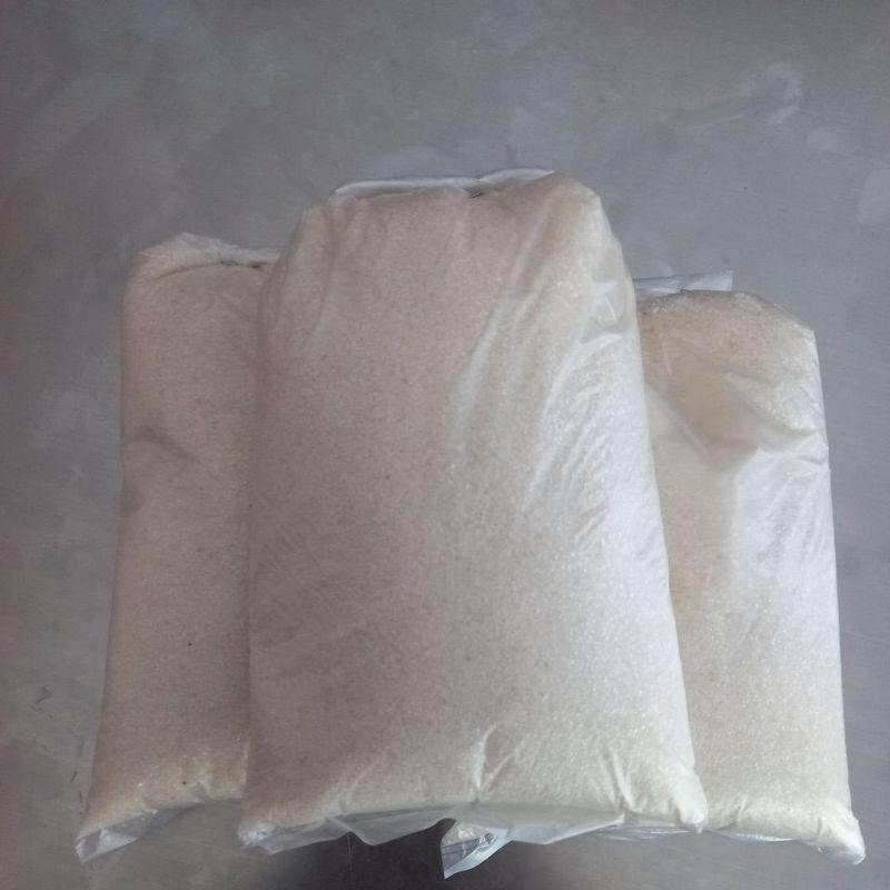 

GULA 500 G x 3 curah